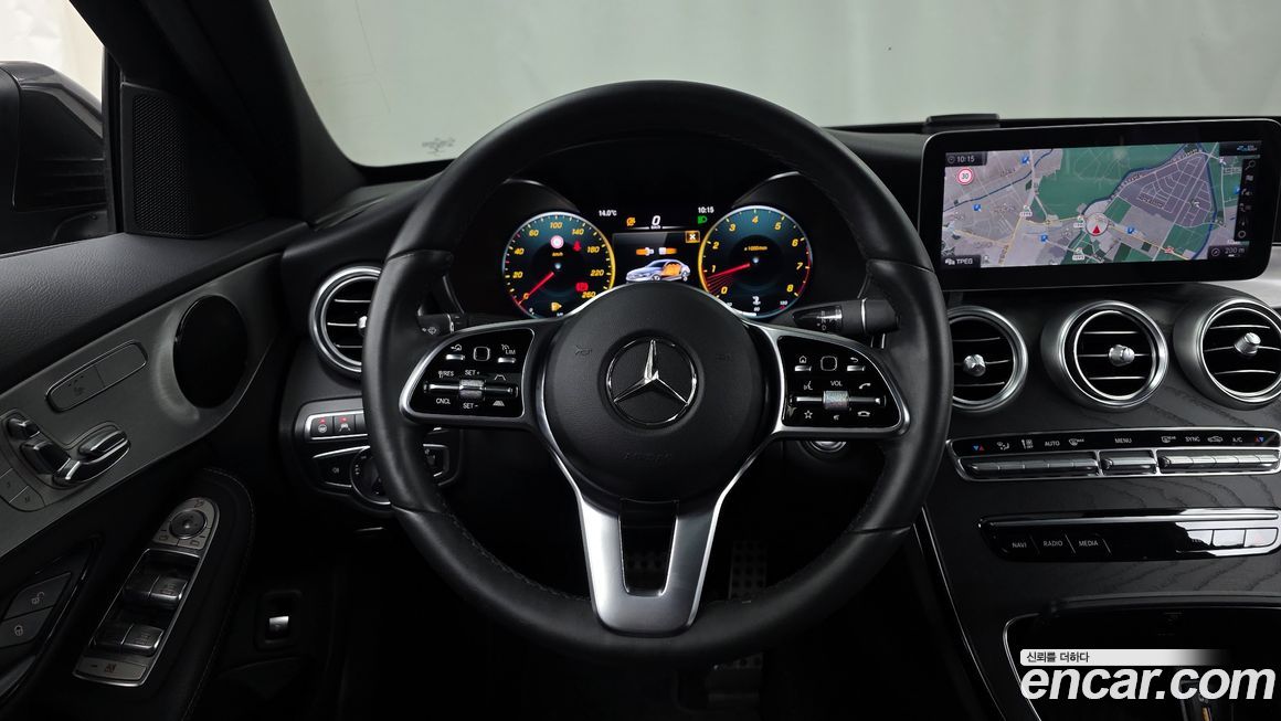Mercedes-Benz C-Class 2021