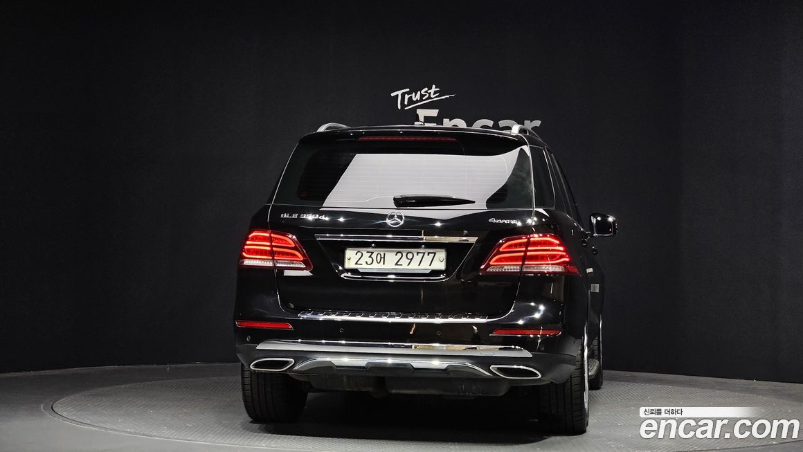 Mercedes-Benz GLE-Class 2018