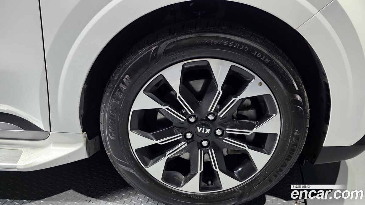 Kia Canival 2021