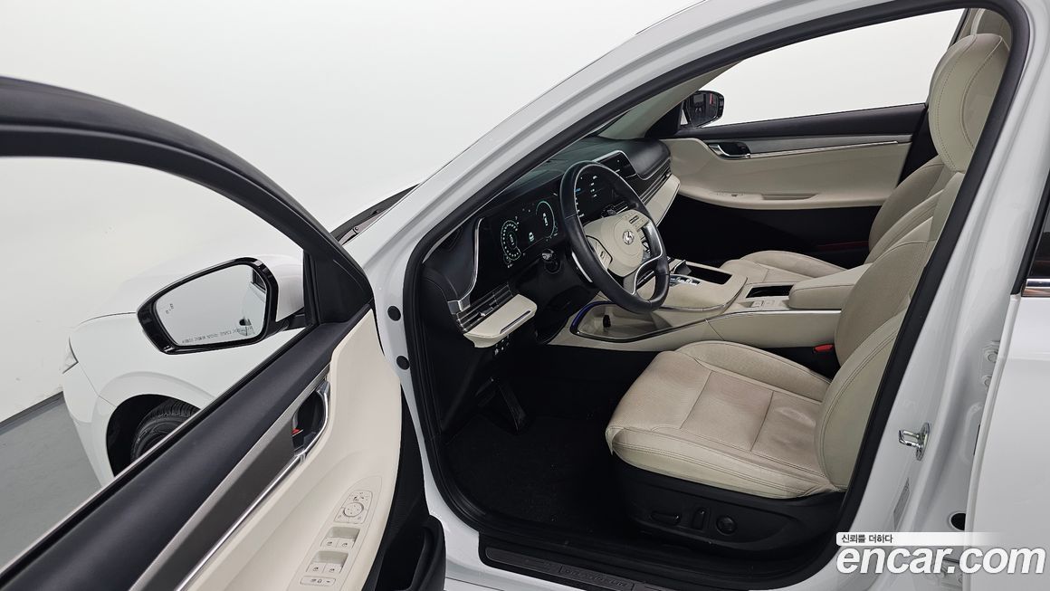 Hyundai Grandeur 2022
