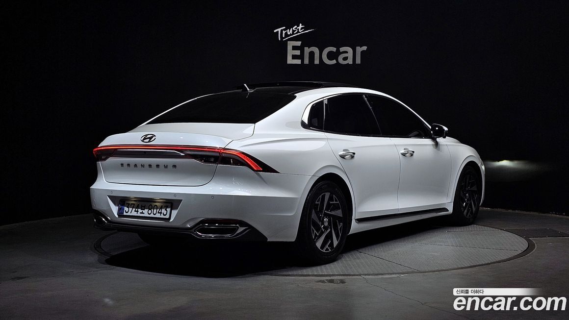 Hyundai Grandeur 2022