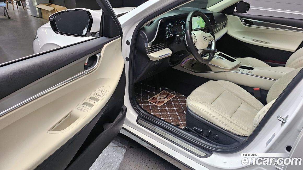 Hyundai Grandeur 2022