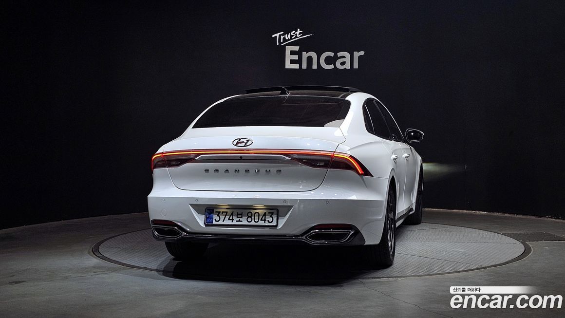 Hyundai Grandeur 2022