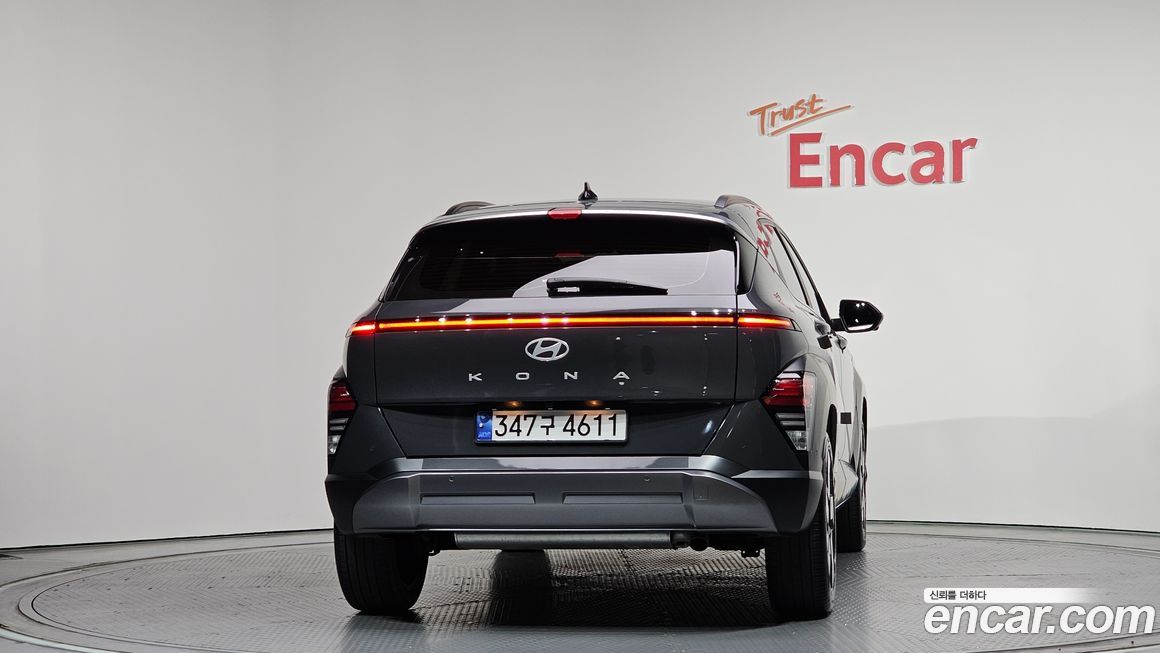Hyundai Kona 2025