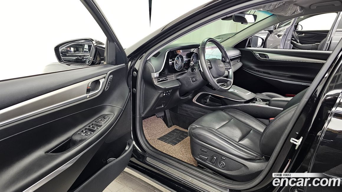 Hyundai Grandeur 2022