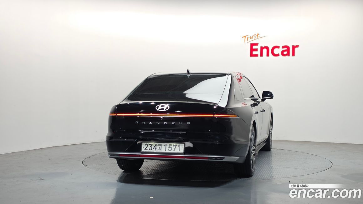 Hyundai Grandeur 2023