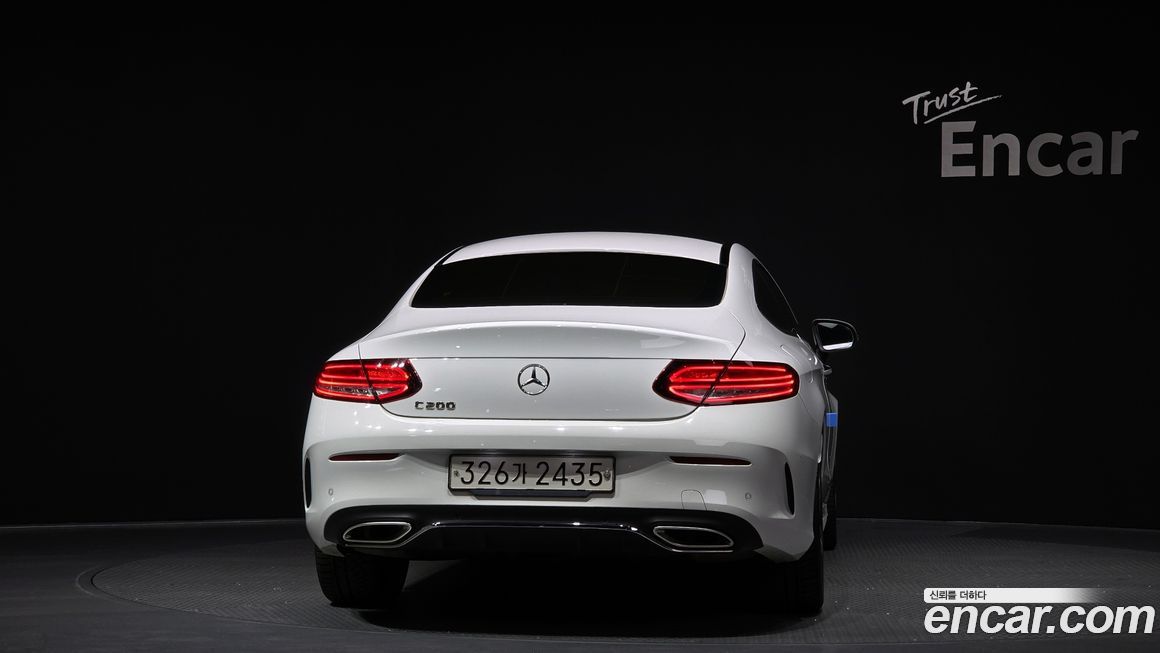 Mercedes-Benz C-Class 2020