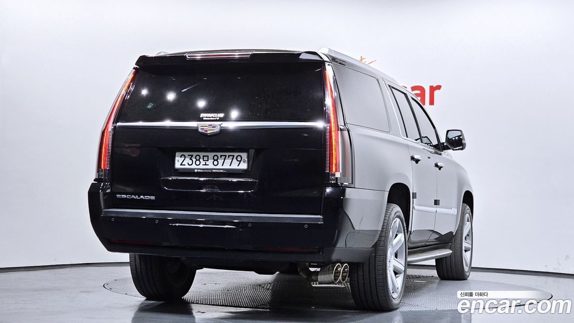 Cadillac Escalade 2015