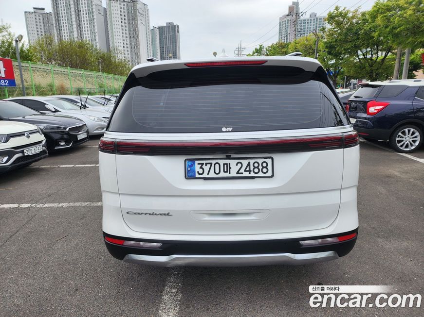 Kia Canival 2021