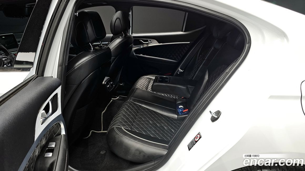 Genesis G70 2020
