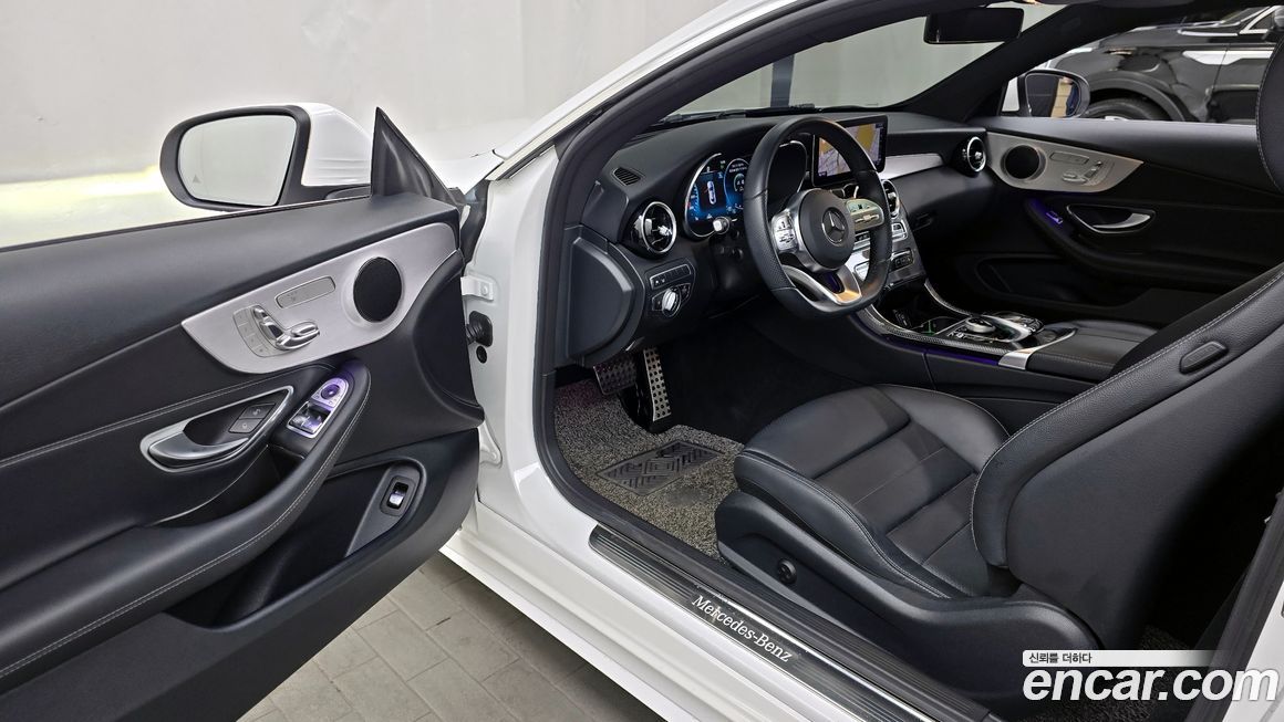 Mercedes-Benz C-Class 2020
