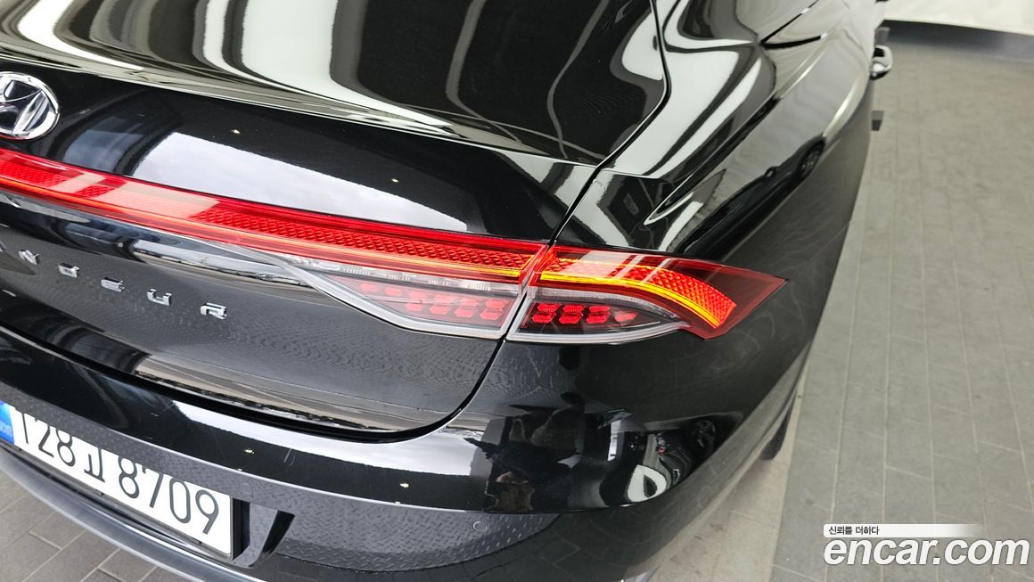 Hyundai Grandeur 2022