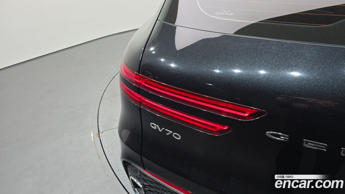Genesis GV70 2021