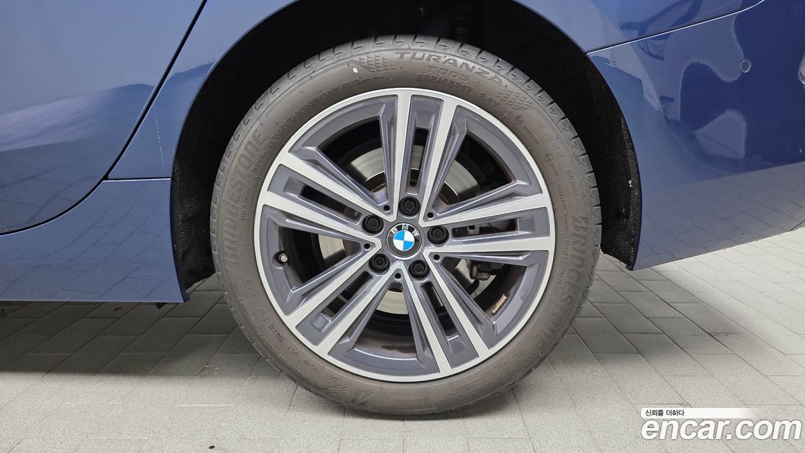 BMW 2-Series 2023