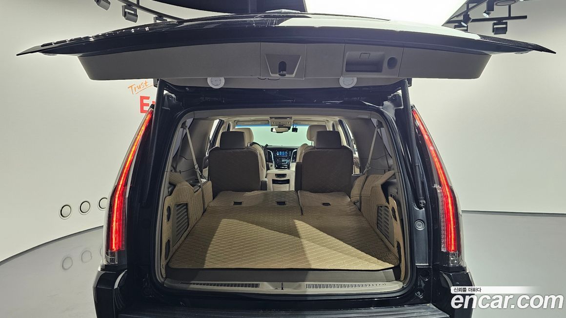 Cadillac Escalade 2015