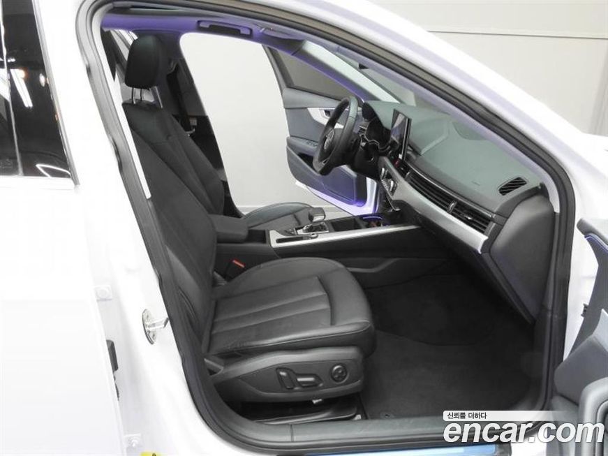 Audi A4 2023