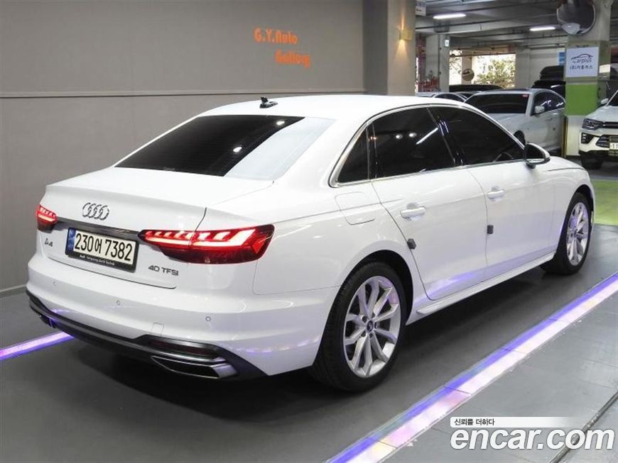 Audi A4 2023