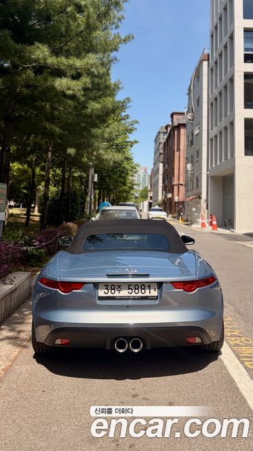 Jaguar F-TYPE 2014