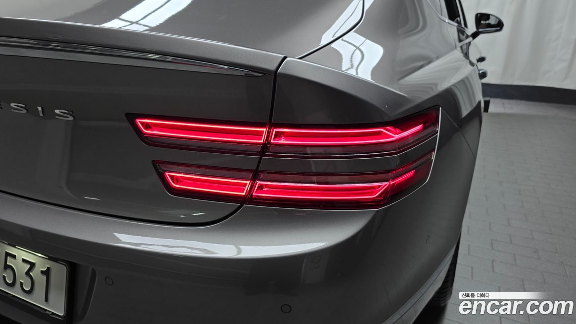 Genesis G80 2021