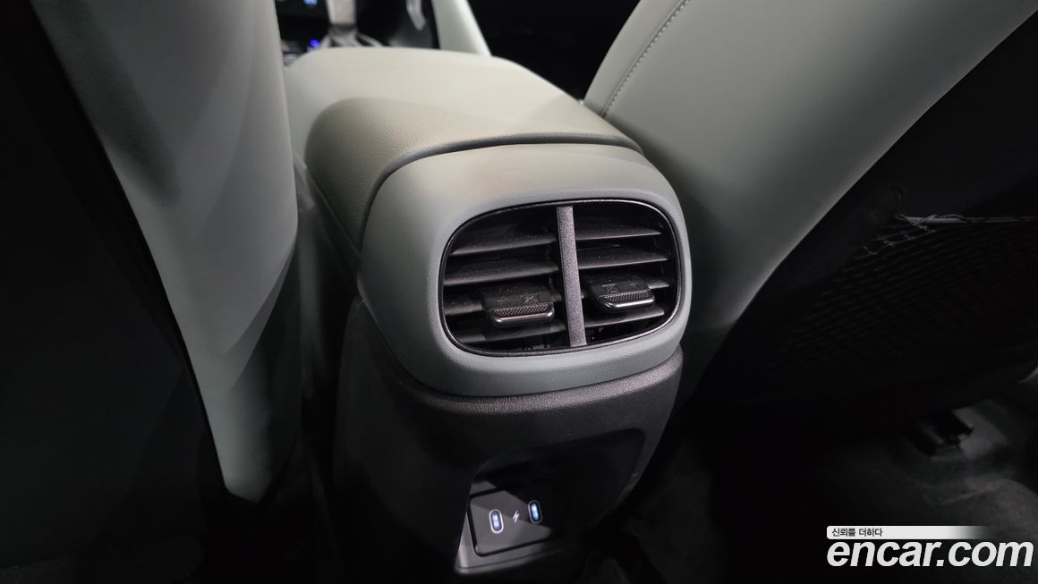 Hyundai AVANTE 2024