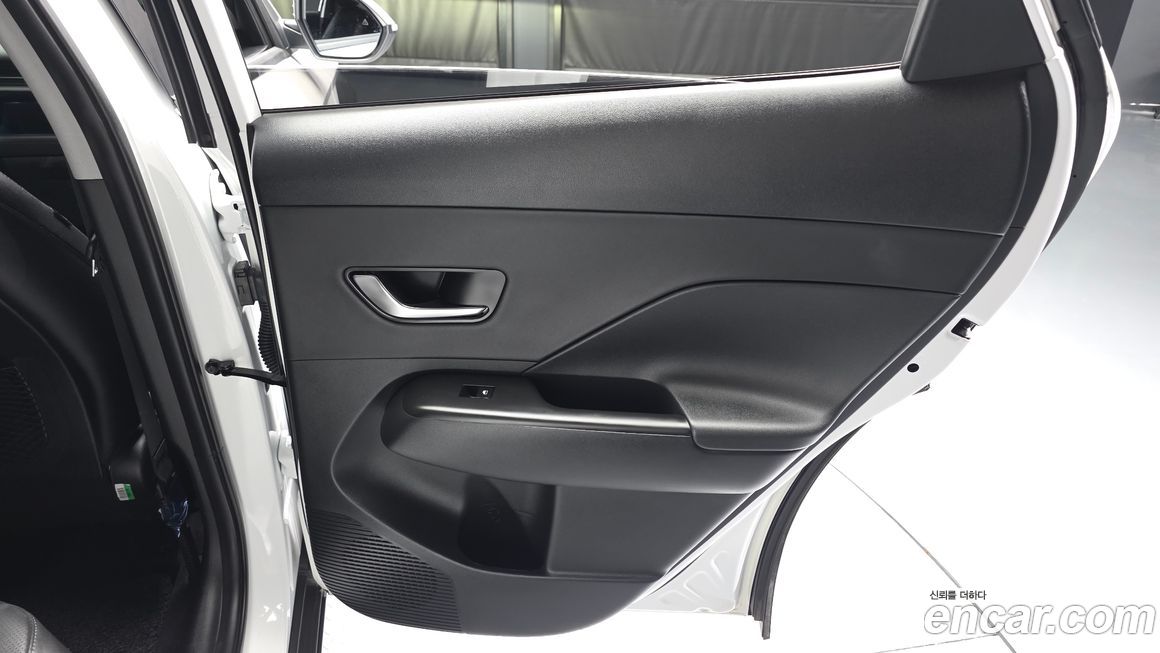 Hyundai Kona 2025