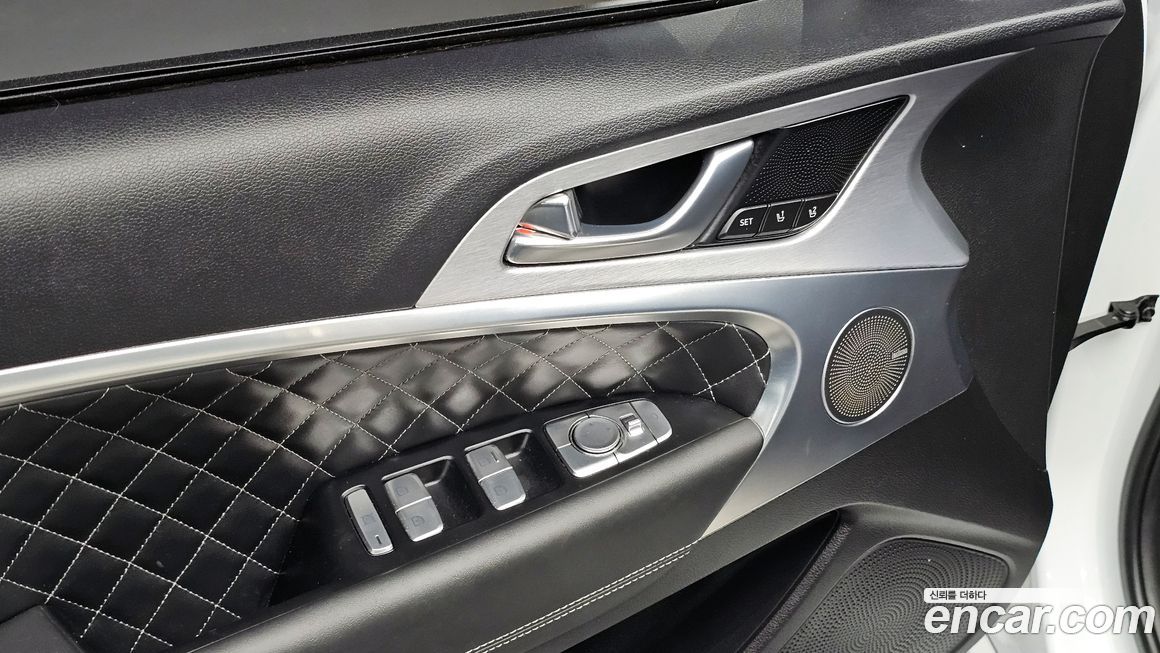 Genesis G70 2020