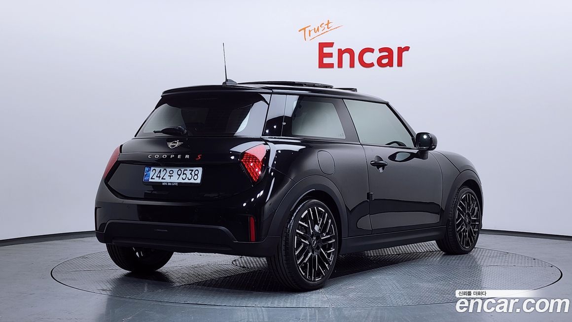 Mini Cooper 2025
