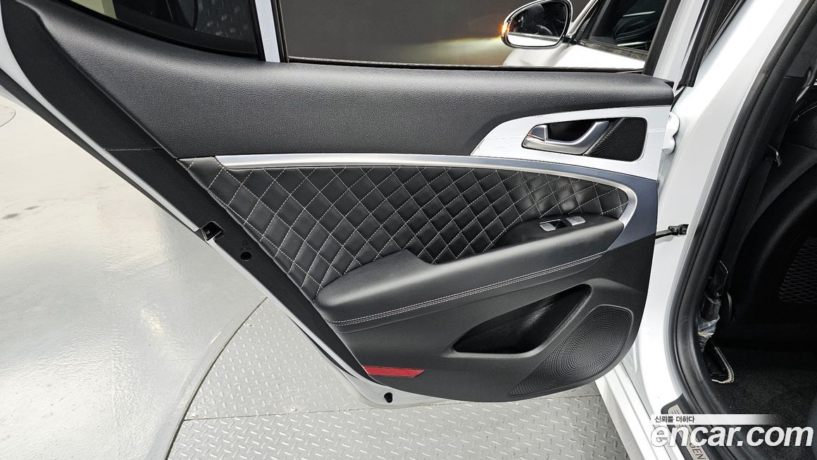 Genesis G70 2020