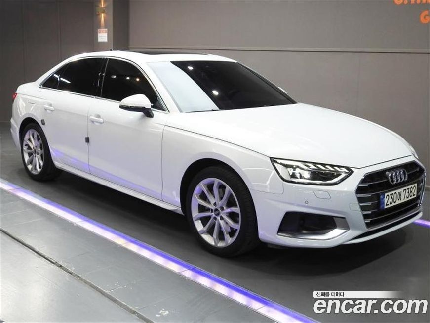 Audi A4 2023