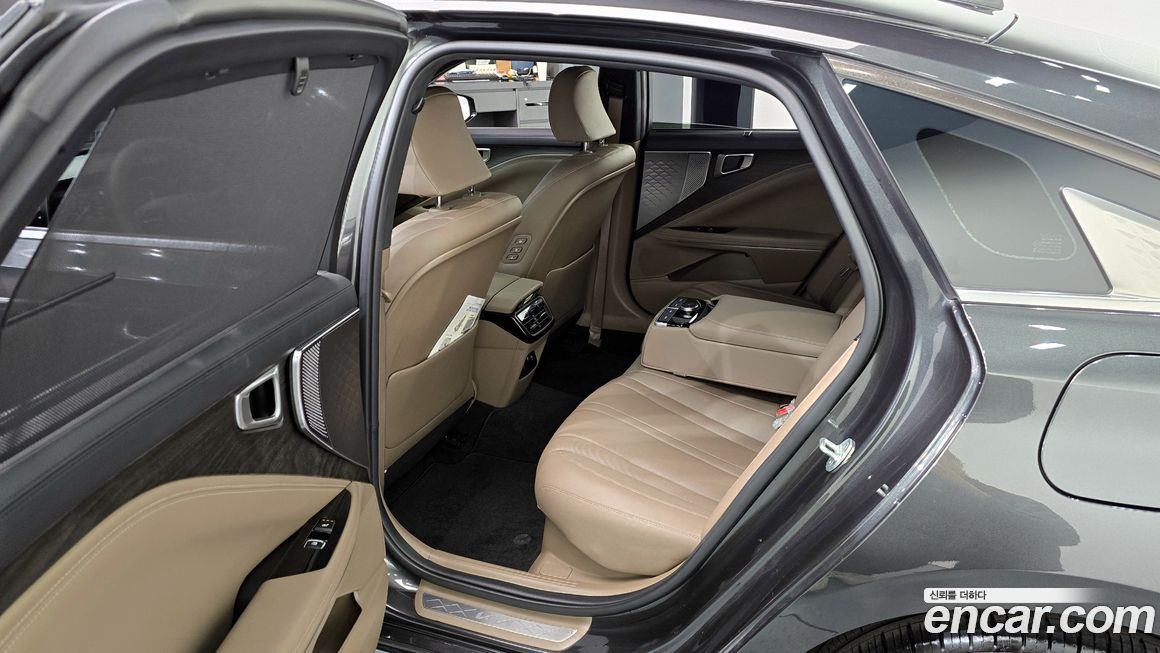 Kia K8 2023