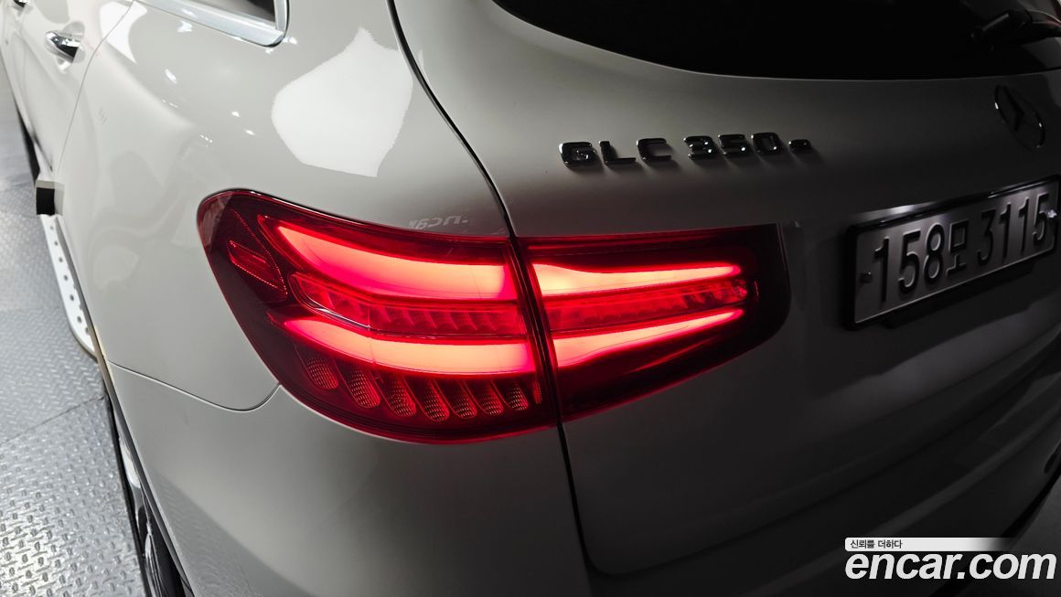 Mercedes-Benz GLC-Class 2018