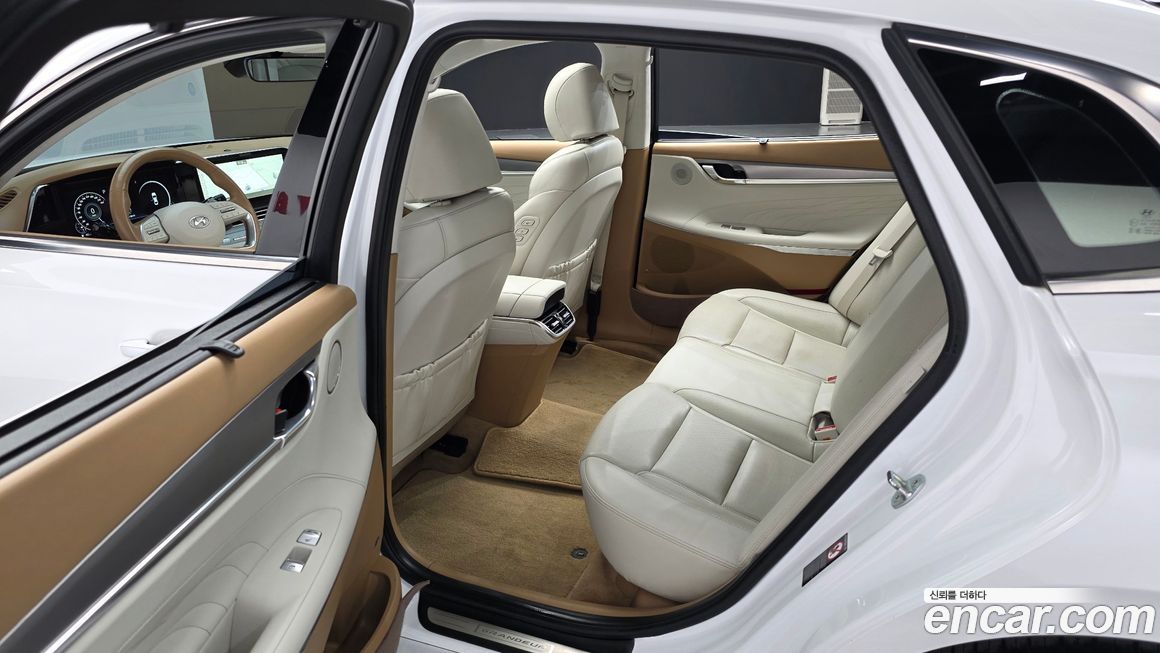 Hyundai Grandeur 2020