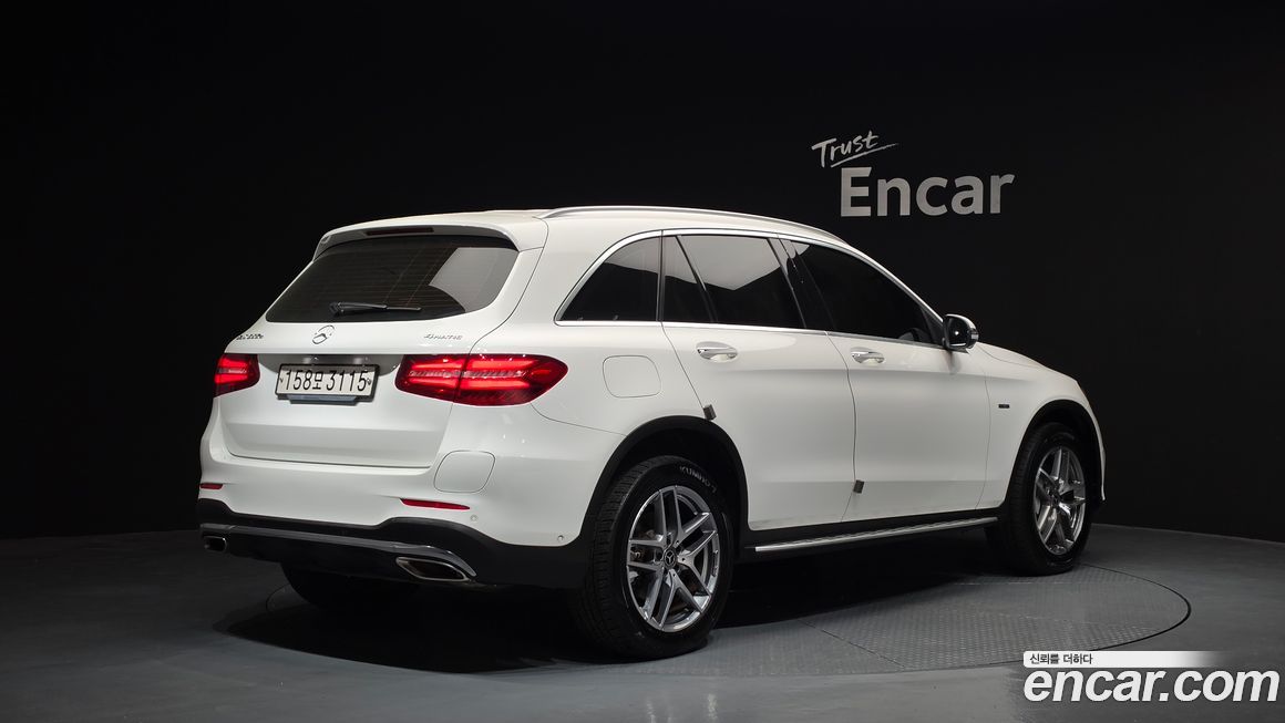 Mercedes-Benz GLC-Class 2018