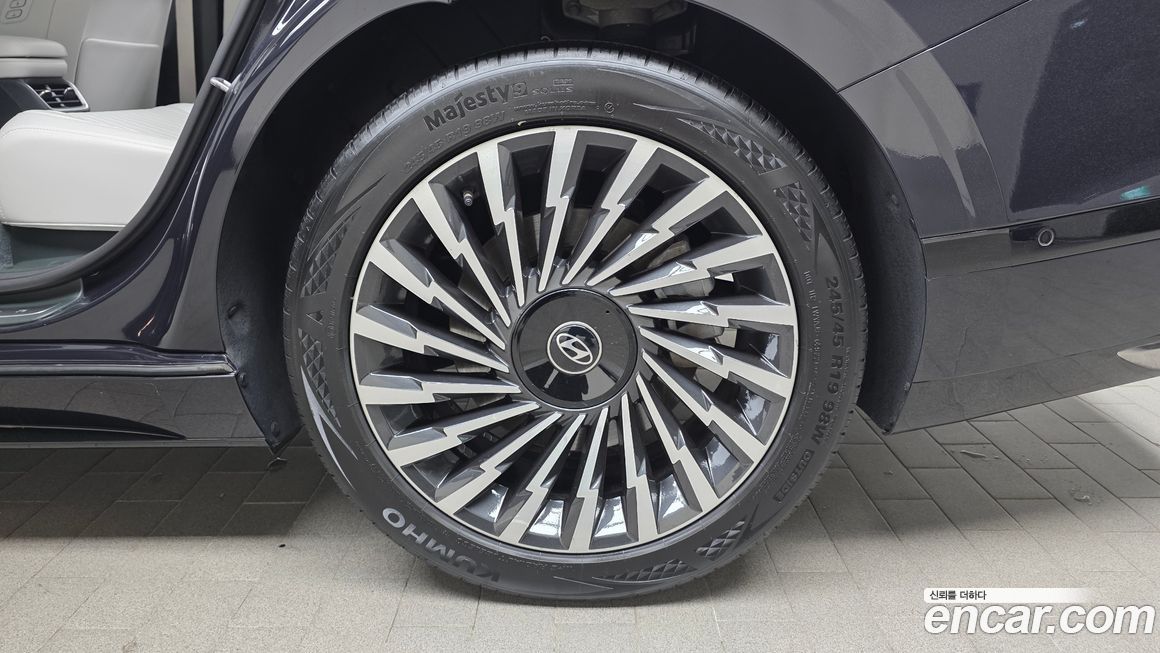 Hyundai Grandeur 2023
