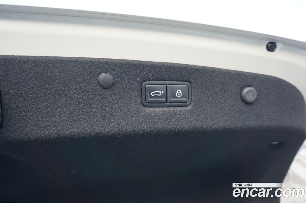 Kia K8 2023