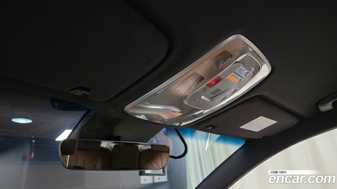 Genesis G80 2023
