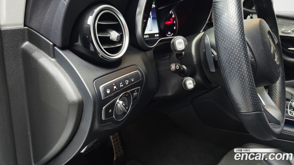 Mercedes-Benz GLC-Class 2018