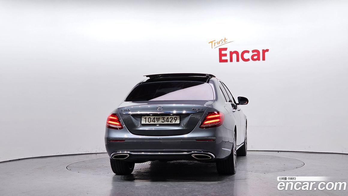 Mercedes-Benz E-Class 2020