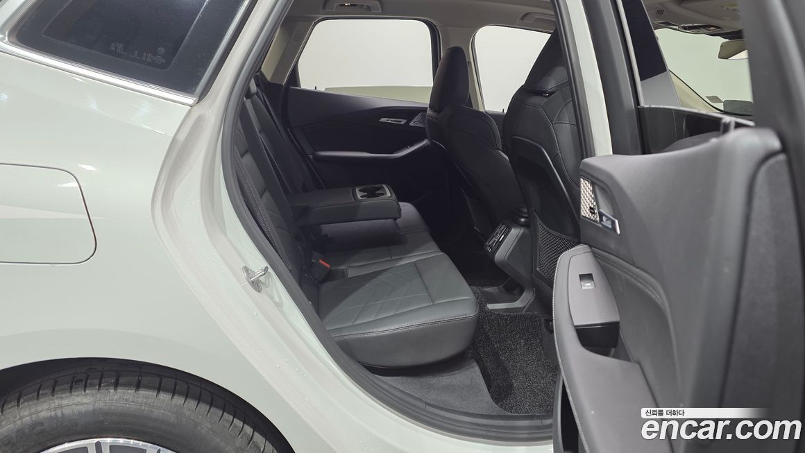 BMW 2-Series 2023
