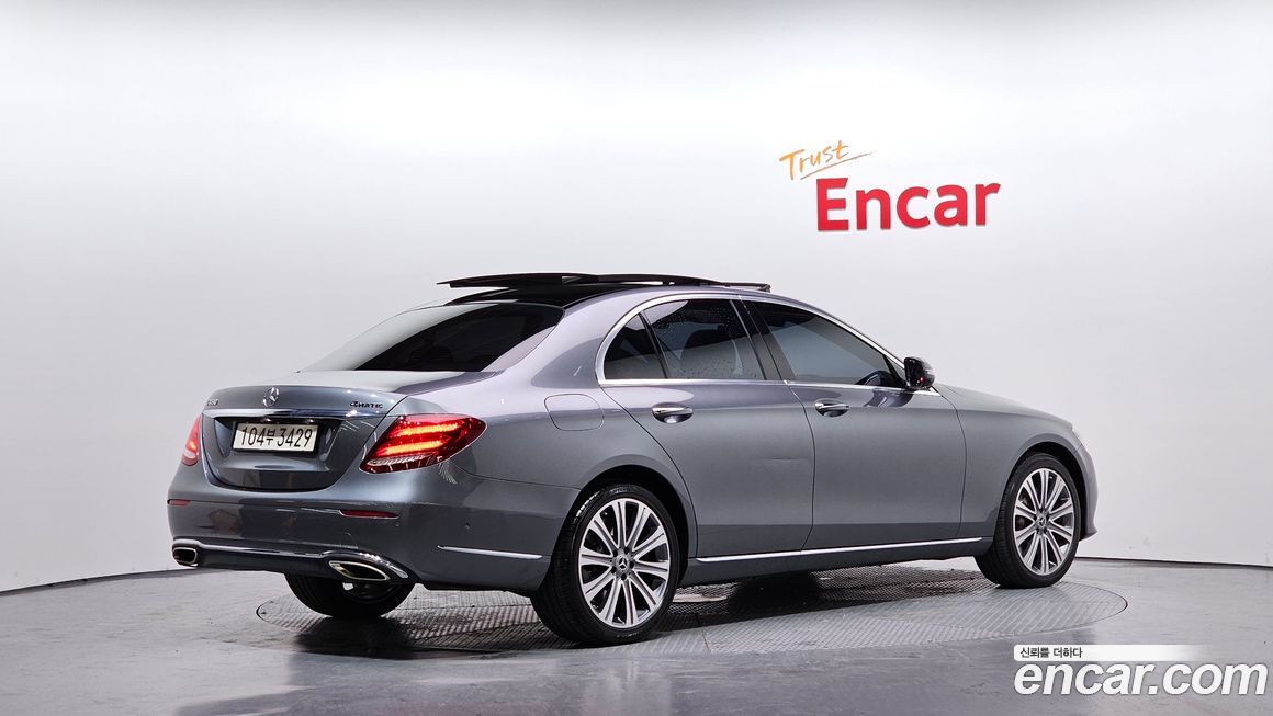 Mercedes-Benz E-Class 2020