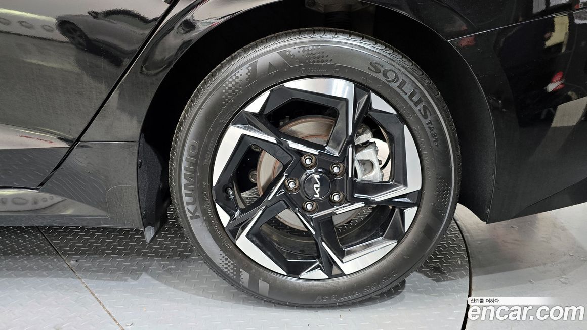 Kia K5 2024