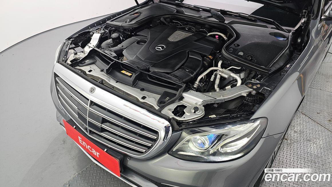 Mercedes-Benz E-Class 2020