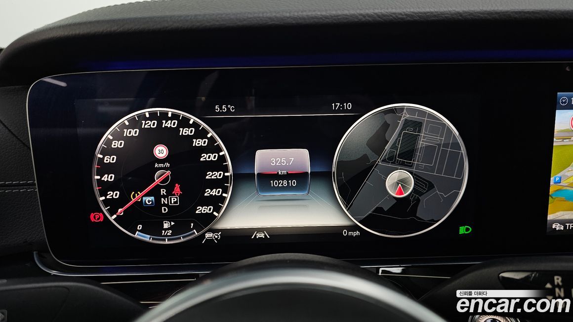 Mercedes-Benz E-Class 2020