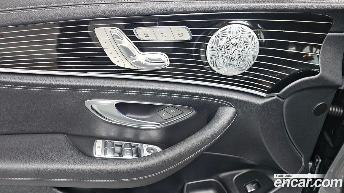 Mercedes-Benz E-Class 2020