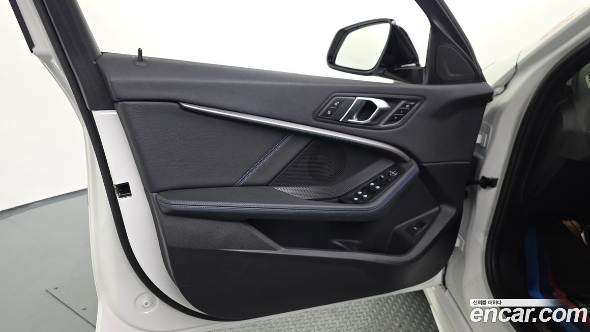 BMW 1-Series 2024