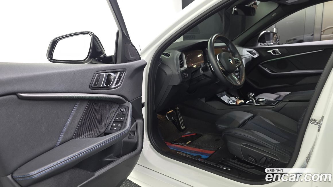 BMW 1-Series 2024