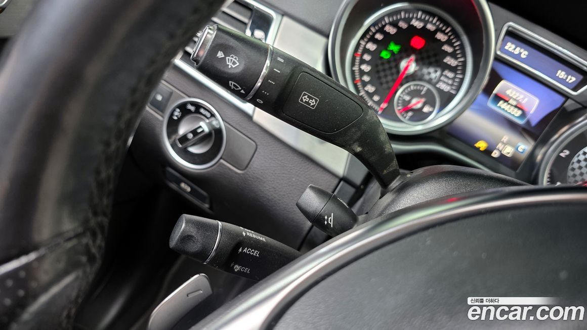 Mercedes-Benz GLE-Class 2017