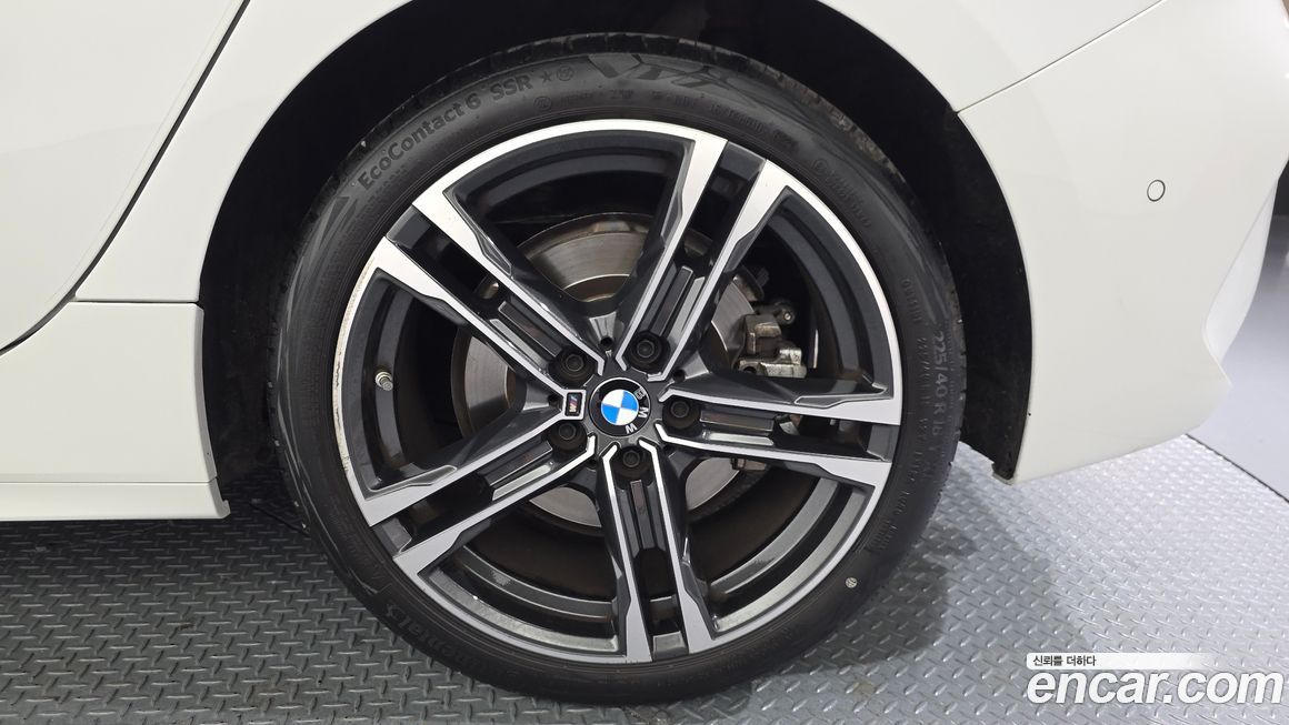 BMW 1-Series 2024