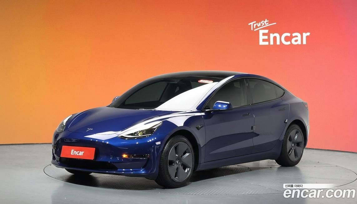 Tesla Model 3 2022