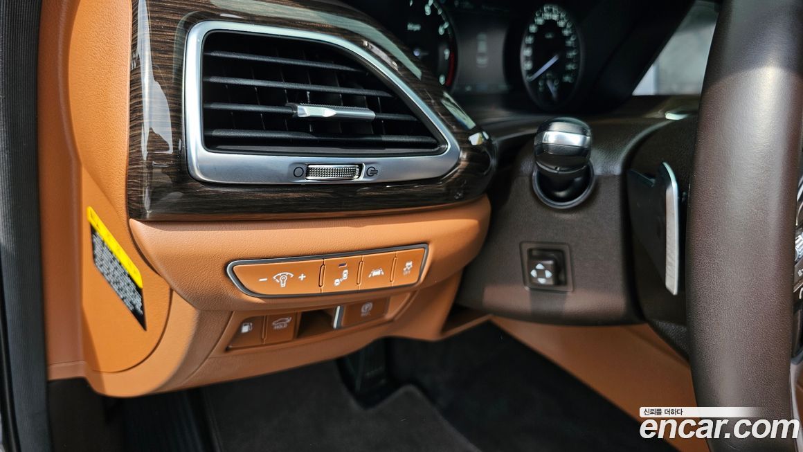 Genesis G90 2020
